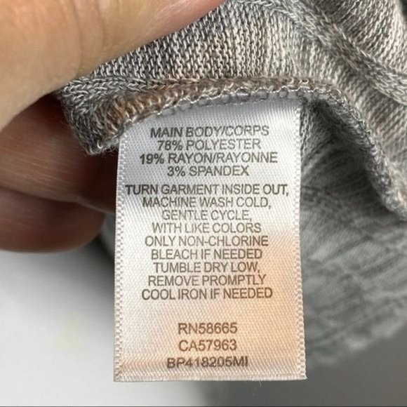 BP. Heathered Gray Slouchy Cowl Neck Ribbed Sweater Size Large - Picture 5 of 5